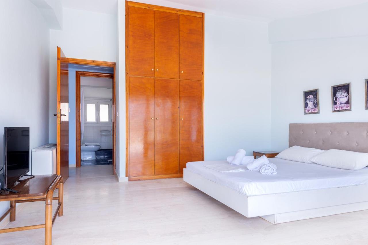ארגוסטולי Europe Hotel מראה חיצוני תמונה